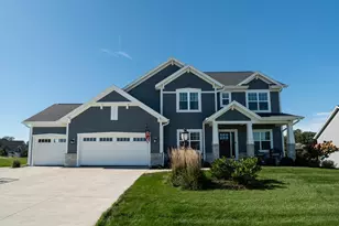 W223N4515 Boxleaf Ln, Pewaukee, WI 53072 - Photo 75