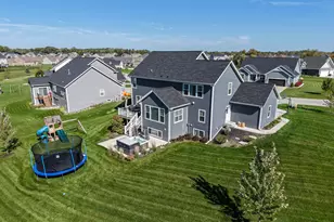 W223N4515 Boxleaf Ln, Pewaukee, WI 53072 - Photo 63