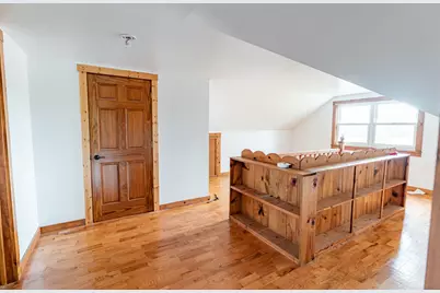 W8686  Cottonville Ave, Dakota, WI 54982 - Photo 21