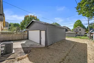 2519 N 66th St, Wauwatosa, WI 53213 - Photo 55
