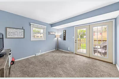 16401 W Addison Ave, New Berlin, WI 53151 - Photo 15