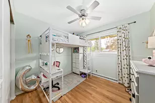 16401 W Addison Ave, New Berlin, WI 53151 - Photo 17