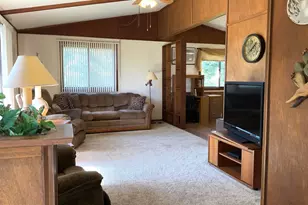 W2234 Norene Rd, Howards Grove, WI 53083 - Photo 5