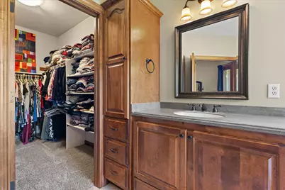 N23W23800  Talon Ct, Pewaukee, WI 53188 - Photo 43