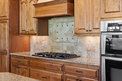 N23W23800  Talon Ct, Pewaukee, WI 53188 - Photo 13