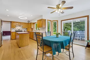 149 Hickory Dr, Delafield, WI 53018 - Photo 15