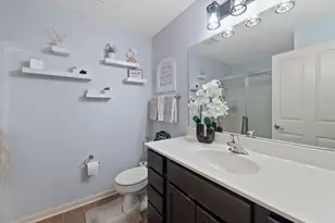 5427 W Cobblestone Way, Franklin, WI 53132 - Photo 23