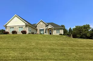 5765 Stefanie Way, Racine, WI 53108 - Photo 3