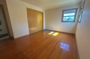 2844 S 60th St, Milwaukee, WI 53219 - Photo 11