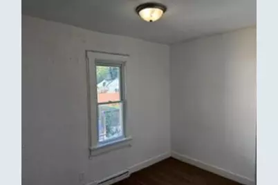 5754 N 41st St, Milwaukee, WI 53209 - Photo 9