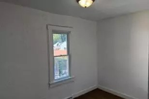 5754 N 41st St, Milwaukee, WI 53209 - Photo 9