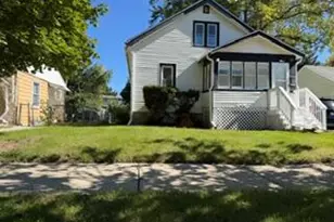 5754 N 41st St, Milwaukee, WI 53209 - Photo 1