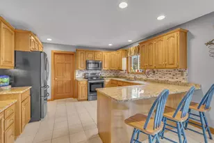 514 N Alverno Rd, Manitowoc Rapids, WI 54220 - Photo 5