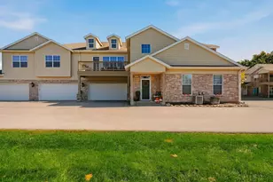 N16W26532 Meadowgrass Cir, Pewaukee, WI 53072 - Photo 31