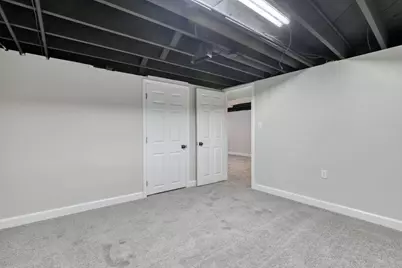 5406 N Shasta Dr, Glendale, WI 53209 - Photo 15