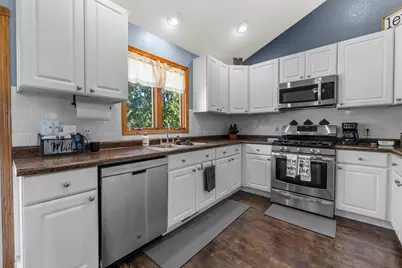 2307 N 40th St, Sheboygan, WI 53083 - Photo 9
