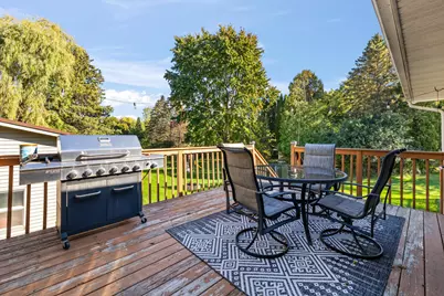 2307 N 40th St, Sheboygan, WI 53083 - Photo 25