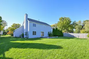 10360 S Mockingbird Ln, Oak Creek, WI 53154 - Photo 35