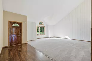 10360 S Mockingbird Ln, Oak Creek, WI 53154 - Photo 3