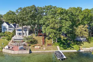 30331 Forest Dr, Burlington, WI 53105 - Photo 3