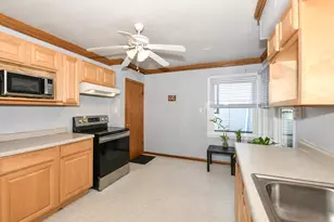 3120 S 24th St, Milwaukee, WI 53215 - Photo 9