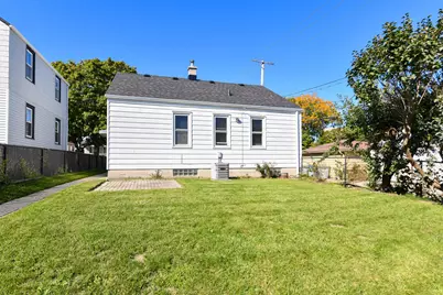 3120 S 24th St, Milwaukee, WI 53215 - Photo 31