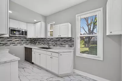 1224 S 25th St, Milwaukee, WI 53204 - Photo 13