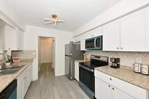 3950 N 58th St, Milwaukee, WI 53216 - Photo 9