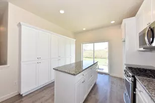 243 Binsfeld St, Belgium, WI 53004 - Photo 15
