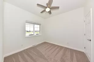 243 Binsfeld St, Belgium, WI 53004 - Photo 27