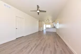 243 Binsfeld St, Belgium, WI 53004 - Photo 11