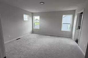 N101W16895 Tanglewood Dr, Germantown, WI 53022 - Photo 15