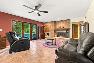 5937  4 Mile Rd, Racine, WI 53402 - Photo 9