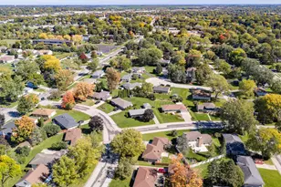 N87W17919 Queensway -, Menomonee Falls, WI 53051 - Photo 41