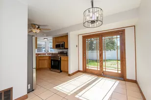N87W17919 Queensway -, Menomonee Falls, WI 53051 - Photo 13