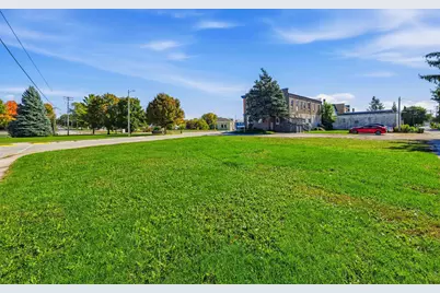 2120  Broadway St #2117 Railroad St, New Holstein, WI 53061 - Photo 23