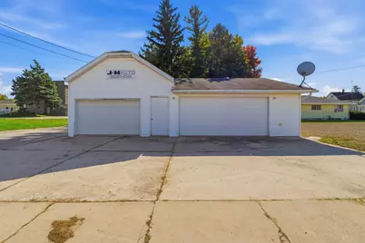 2120  Broadway St #2117 Railroad St, New Holstein, WI 53061 - Photo 7