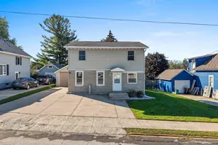 133 Lincoln St, Valders, WI 54245 - Photo 41