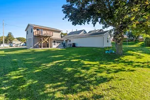 133 Lincoln St, Valders, WI 54245 - Photo 33
