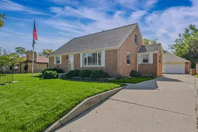 823  Columbia Ave, South Milwaukee, WI 53172 - Photo 3