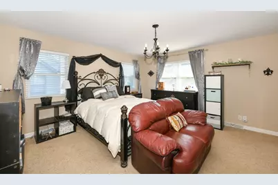 2819  Frontier Dr, Racine, WI 53404 - Photo 15