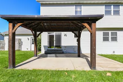 2819  Frontier Dr, Racine, WI 53404 - Photo 29