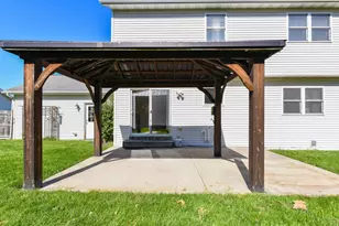 2819 Frontier Dr, Racine, WI 53404 - Photo 29