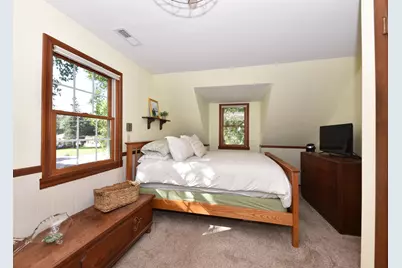 128 S Orchard St, Thiensville, WI 53092 - Photo 19