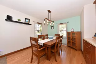 128 S Orchard St, Thiensville, WI 53092 - Photo 9
