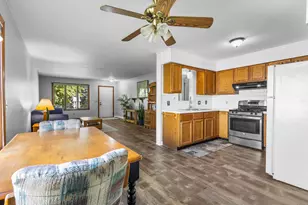 632 Holland Ave, Delavan, WI 53115 - Photo 7