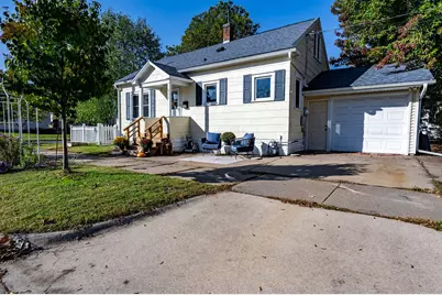 522  23rd St, La Crosse, WI 54601 - Photo 1