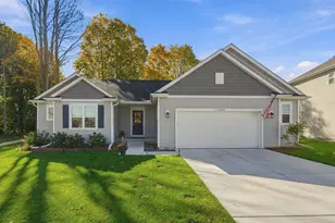 W197N16648 Ridgeway Dr, Jackson, WI 53037 - Photo 1