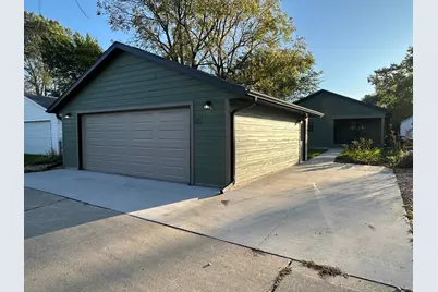 823  Avon St, La Crosse, WI 54603 - Photo 21