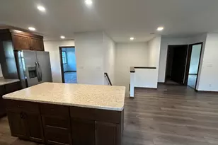 823 Avon St, La Crosse, WI 54603 - Photo 7